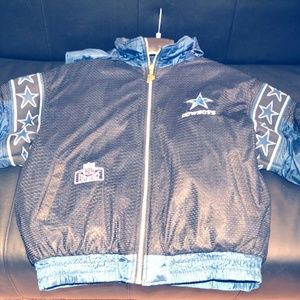 Dallas Cowboys Official ProPlayer Vintage Winter R